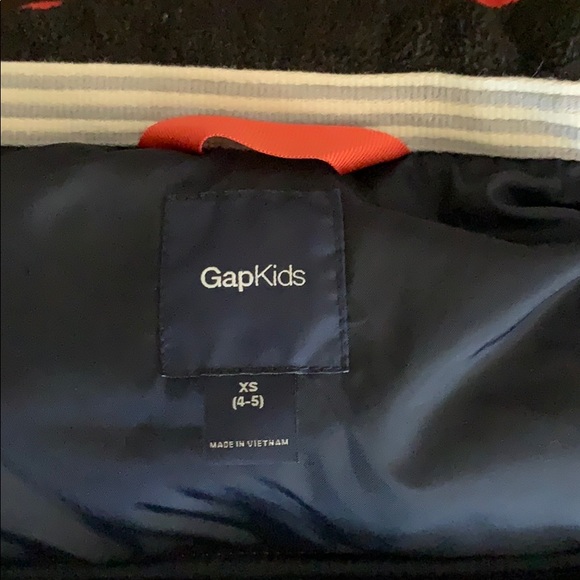 Puffer Vest - Picture 2 of 3